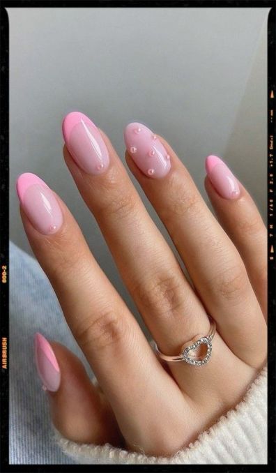 Med Tech. Запись со стены. | Light pink acrylic nails, Short pink nails,  Short square acrylic nails